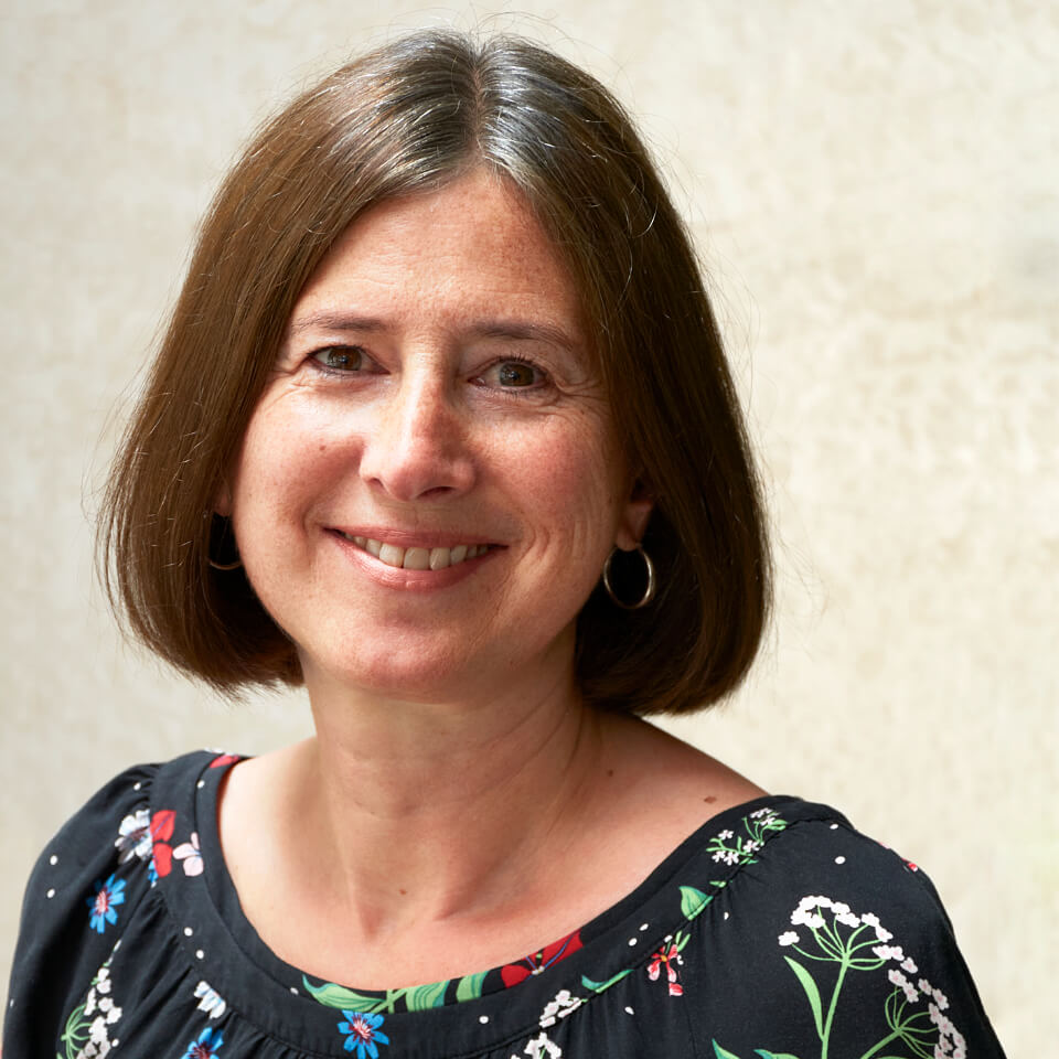 Andrea Hausberger - Mitarbeiterfoto 02